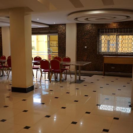 Royal Park Hotel Jinja Kültér fotó