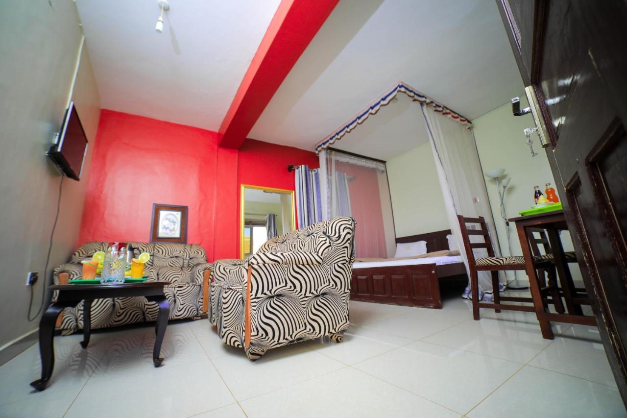 Royal Park Hotel Jinja Kültér fotó